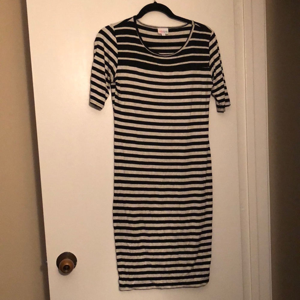 Lularoe black and white striped dress- size small!